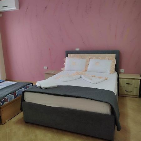 Alexander Apartment Ksamil Bagian luar foto