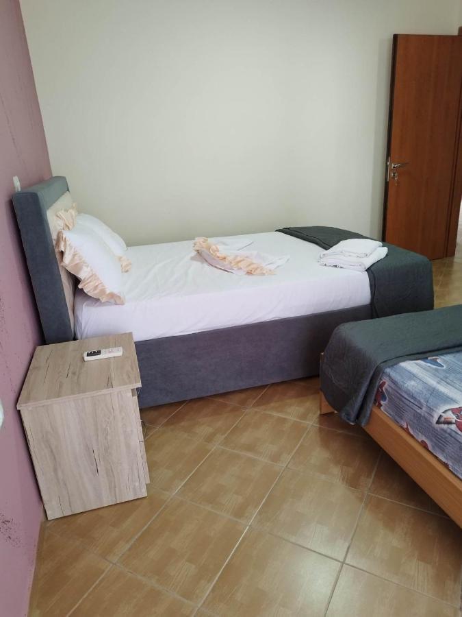 Alexander Apartment Ksamil Bagian luar foto