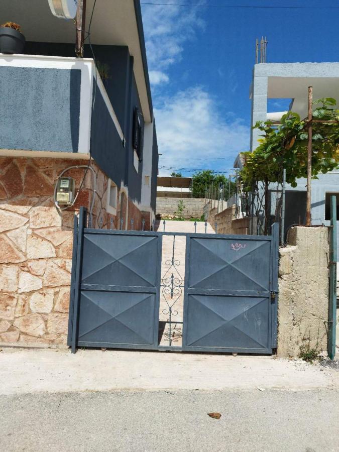 Alexander Apartment Ksamil Bagian luar foto